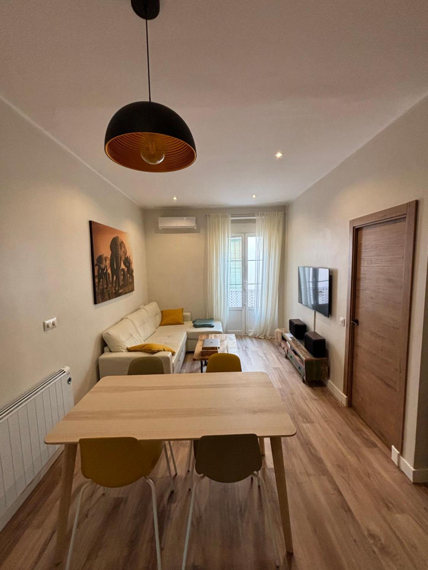 Apartment Precious And Original Center